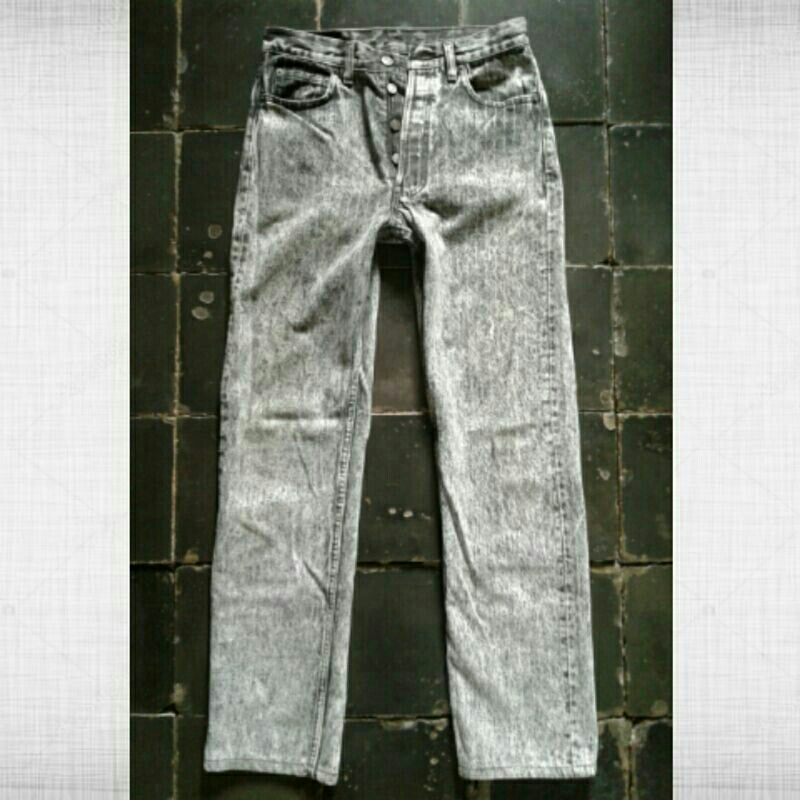 vtg lvs lvc 501 acid wash not selvage not selvedge