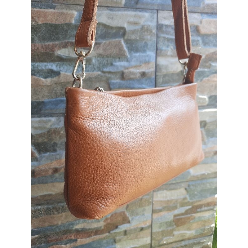 Slingbag Beyond Best - TAS PRELOVED BRANDED ORIGINAL