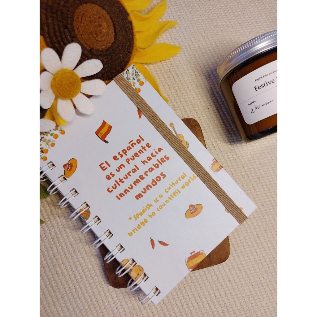 

Notebook A6 Design Eksklusif Hard Cover 50 Lembar