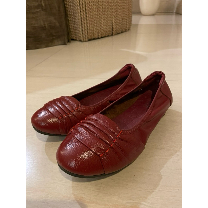 Pollux Maroon Flat Shoes