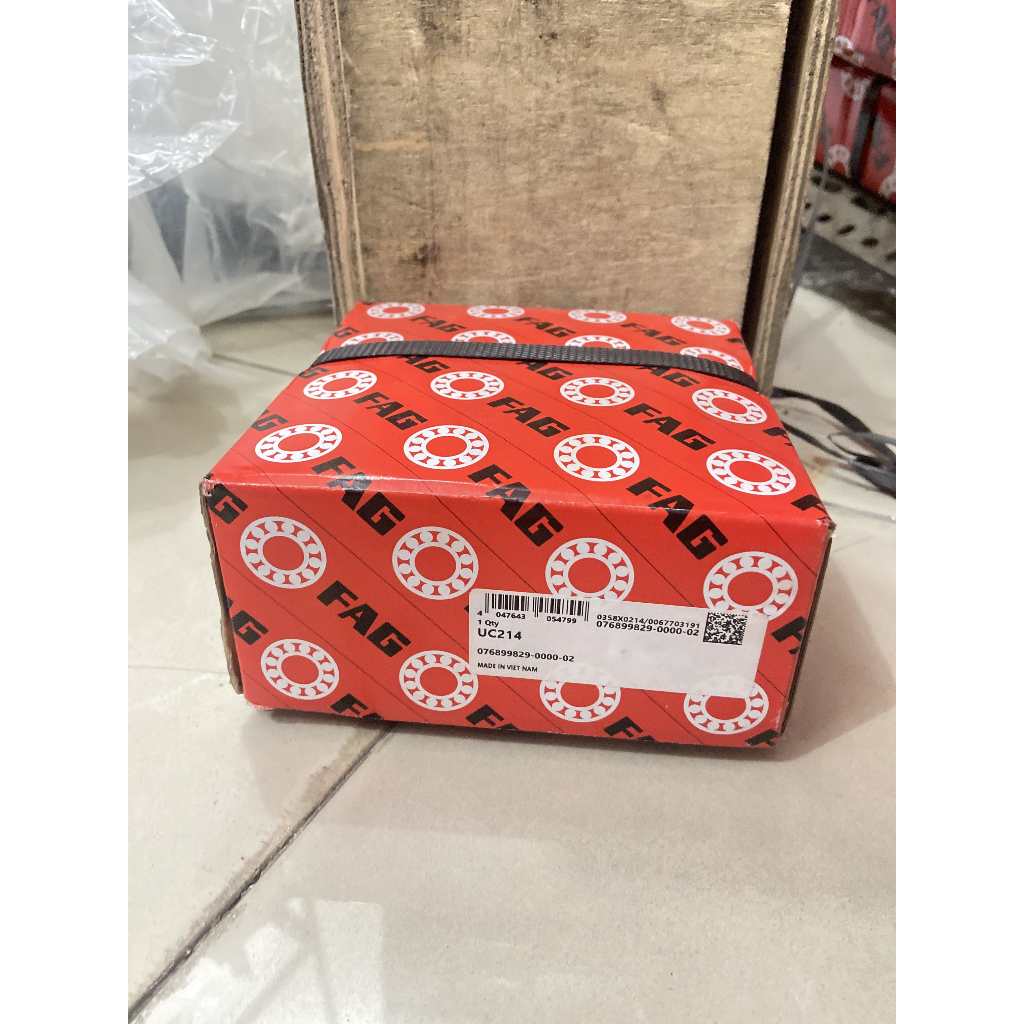 BEARING FAG UC 214
