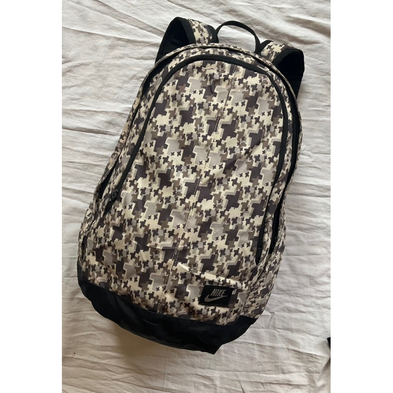 Nike Camo Backpack Preloved
