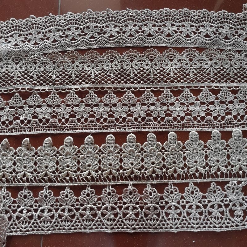 Potongan Renda Gyper Khusus Warna Gold Lebar 5cm - 10cm Untuk Kombinasi Pakaian dan Kerajinan Tangan