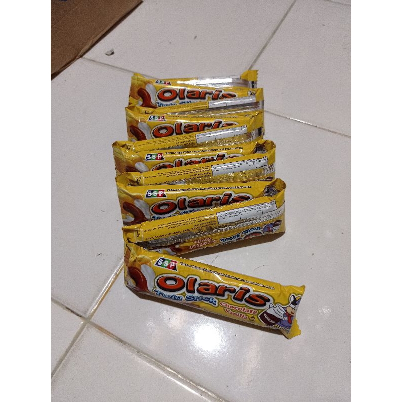 

Snack Olaris 1 renceng isi 10 pcs