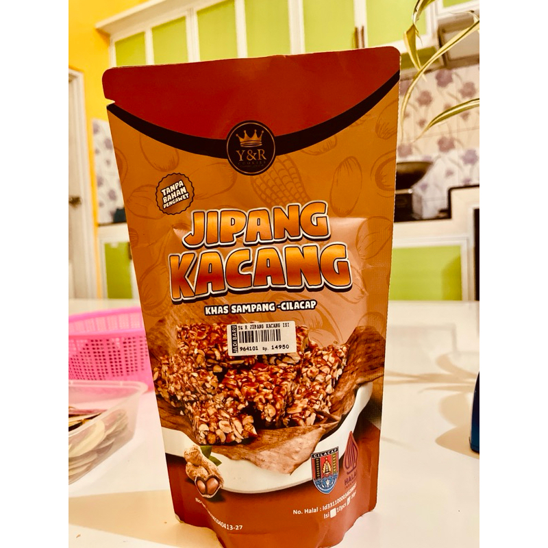 

JIPANG KACANG mulur OLEH OLEH khas cilacap original terlaris isi 20 pcs