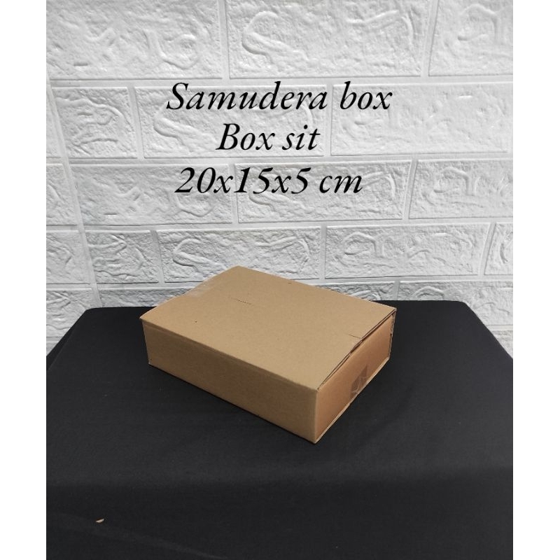 

kardus karton box uk 20x15x5 cm...ST singgle wall polos