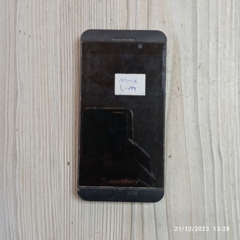 LCD Touchscreen Blackberry Z10 | STL100 -1 Orie Copotan