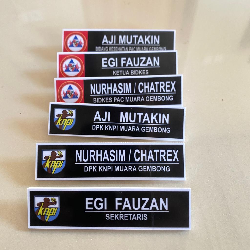 

PAPAN NAMA AKRILIK TANPA RESIN/ NAME TAG / NAMA DADA PDH PENITI