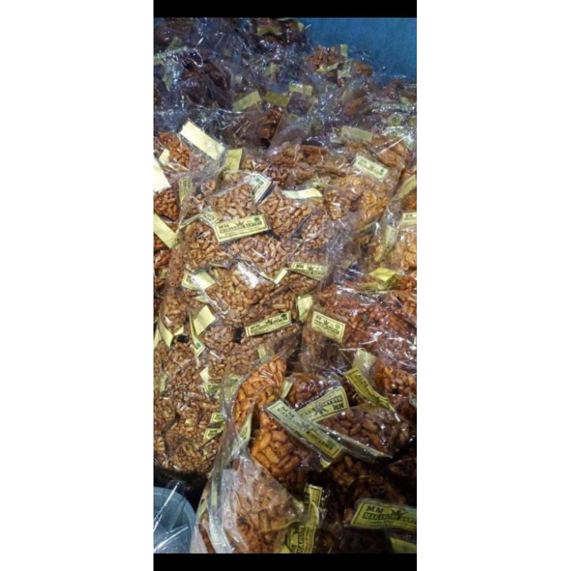 

Paket Reseller 100 Pcs Aneka Makaroni Bantet ( Bisa di mix sesuai kebutuhan )