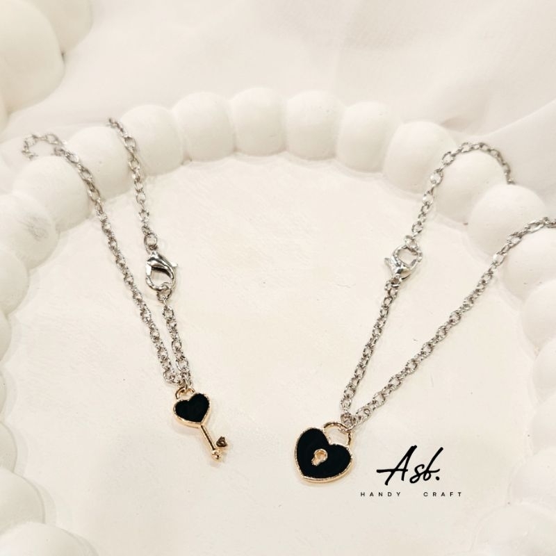 [KR002] SEPASANG - Gelang couple gembok dan kunci premium rantai silver