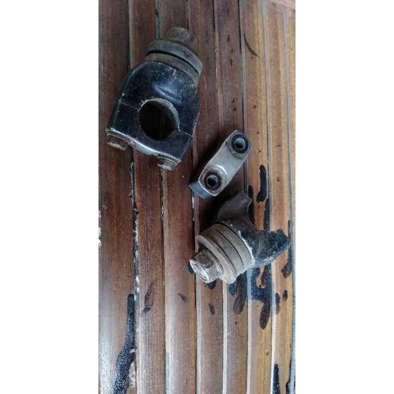 Raiser stang klem stang honda win 100 original bekas