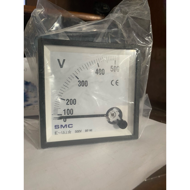 voltmeter analog ac smc BE 96 AC 500V