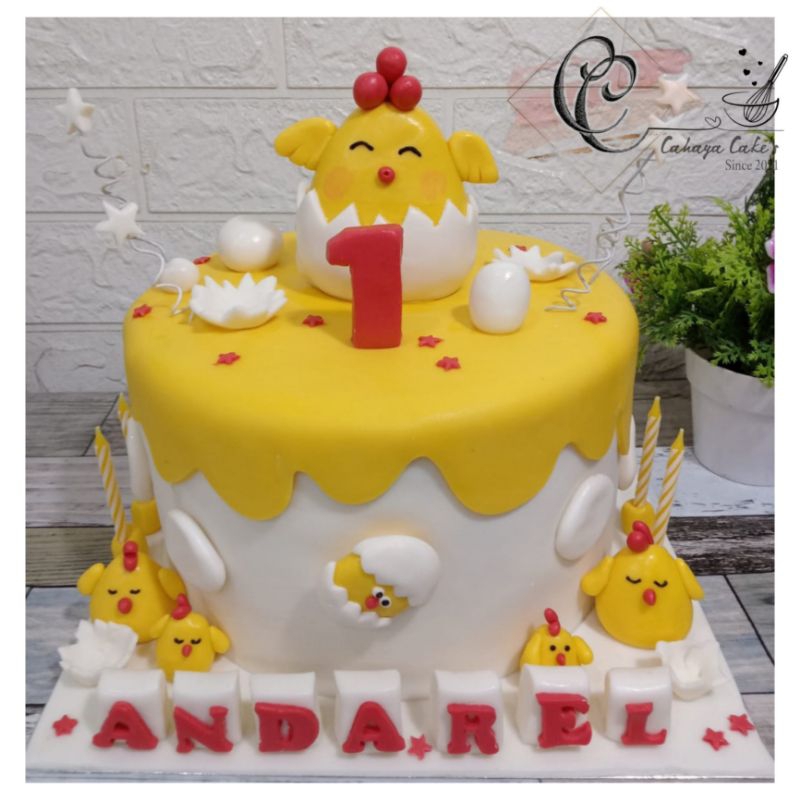 

Chicken Cake / Kue Ulang Tahun Custom Ayam / Kue Ultah Tema Ayam