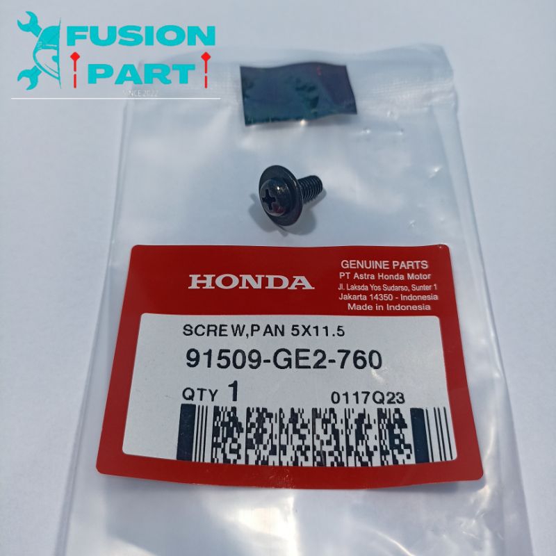 Baut Dasi Cover Tutup Aki Luar Dalam (Screw Pan 5×11.5) – PCX 150 K97, Vario 125 eSP K60R, New Vario