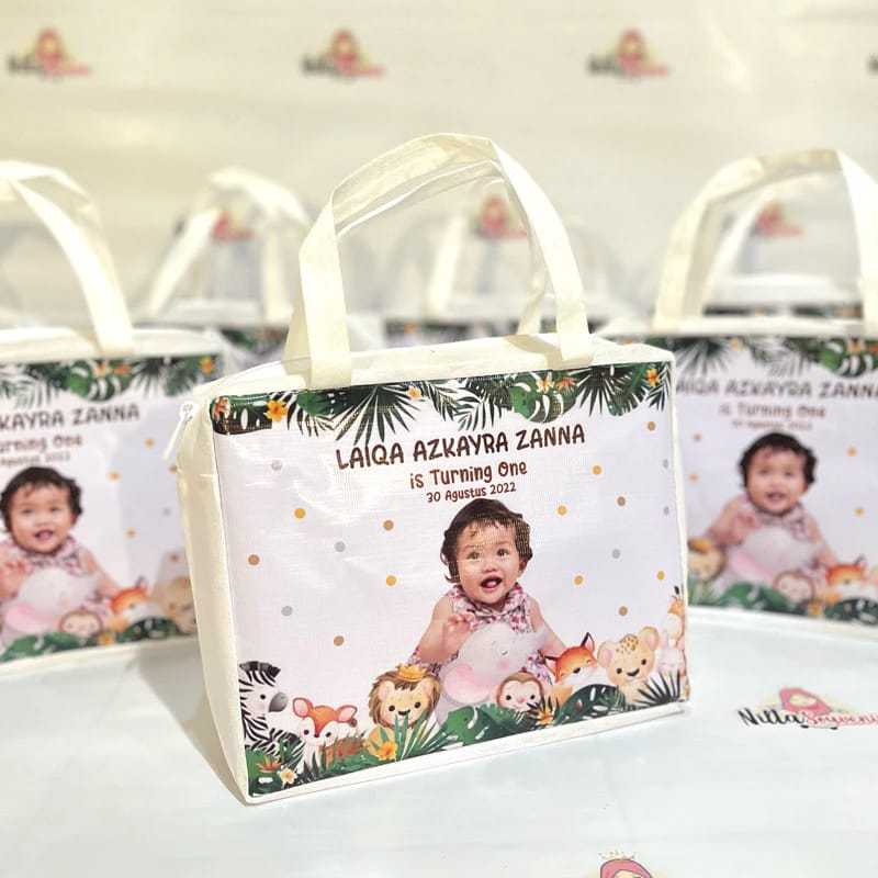 

TAS RESLETING TERMURAH / Tas Ulang Tahun / Tas Ultah / Tas Souvenir / Bisa Tambah Foto Anak