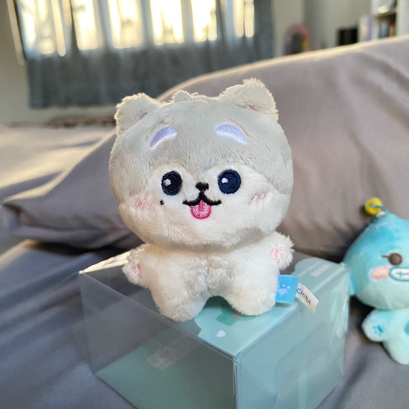 meung meung jihoon treasure funny doll