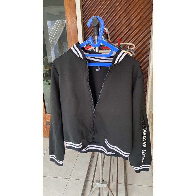 colorbox black jacket
