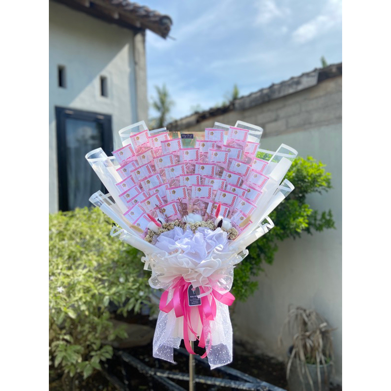 Buket Uang 40 Lembar mix bunga kering