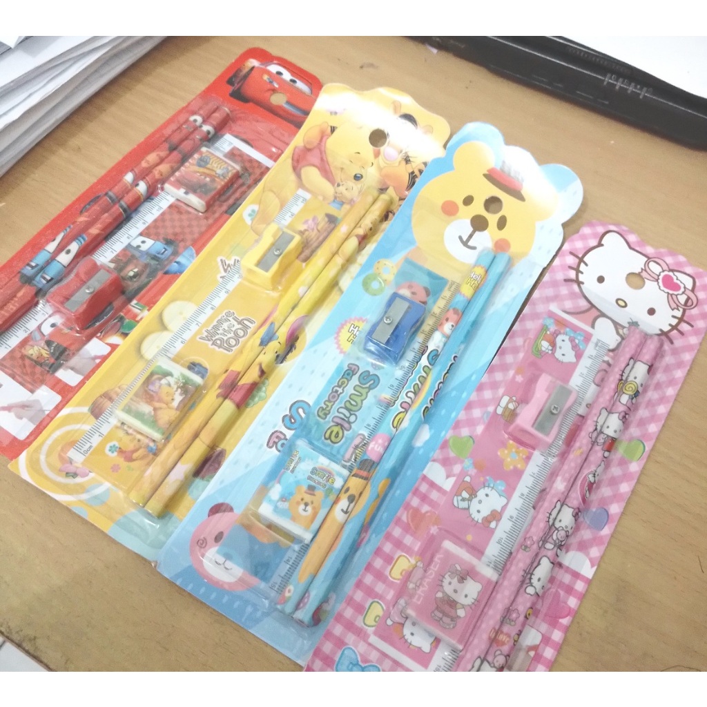 

1 Set ALAT TULIS KARTUN / STUDY SET 5 in 1