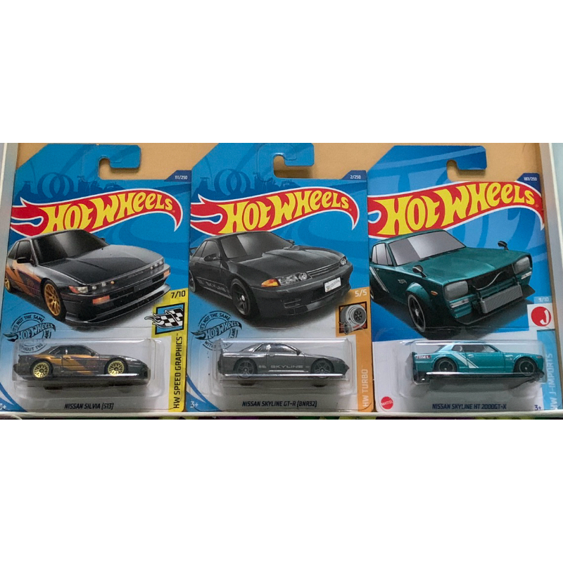 HOT WHEELS FLYING CUSTOM 71 DATSUN 510, MINI COOPER S CHALLENGE, NISSAN SKYLINE RS KDR 30, NISSAN SI