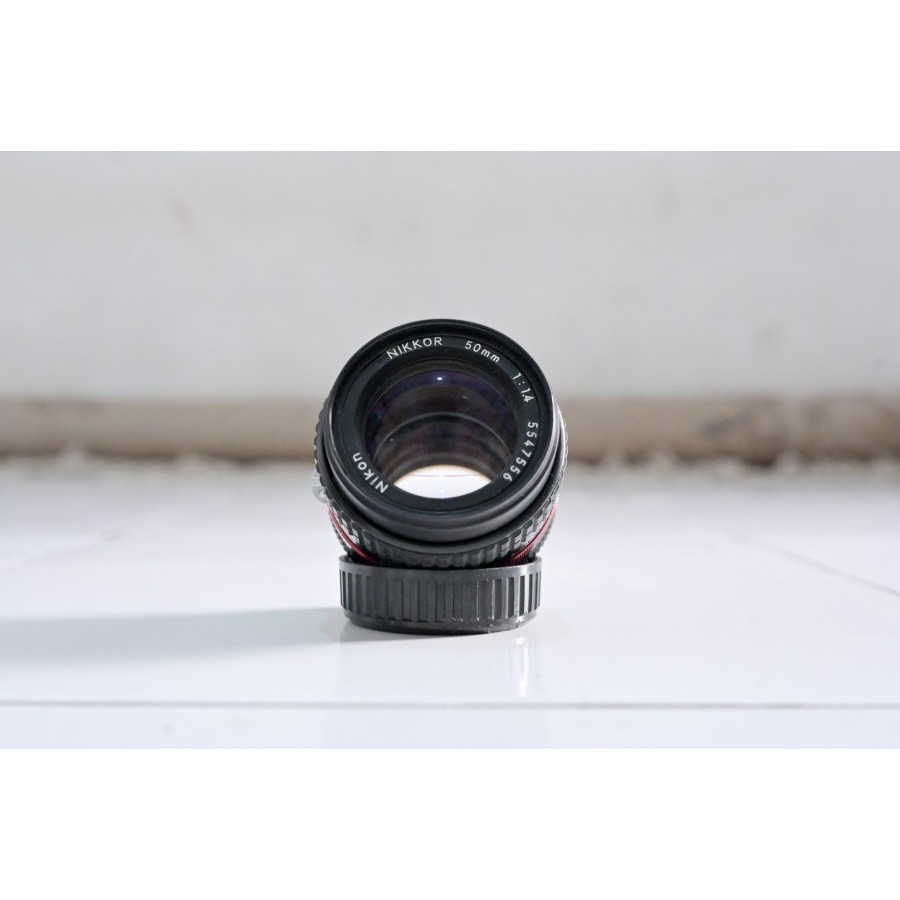 Lensa Manual Nikon Nikkor 50mm f1.4 AiS