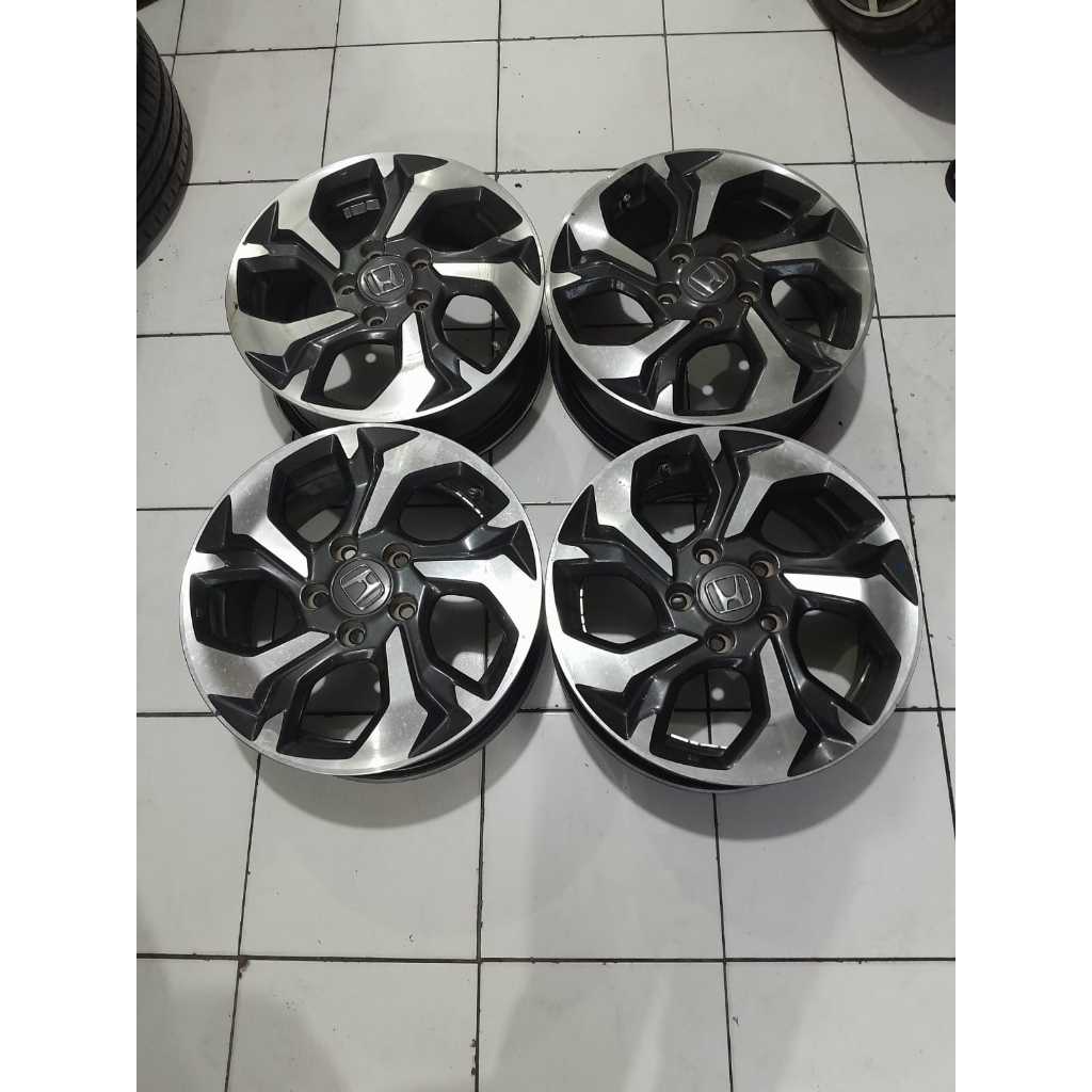 velg mobil second BRV ring 16 lubang 5x114,3 buat new cary ertiga inova