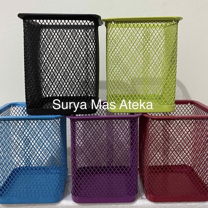 

Pen Stand Tempat Pen Jaring Besi Kotak
