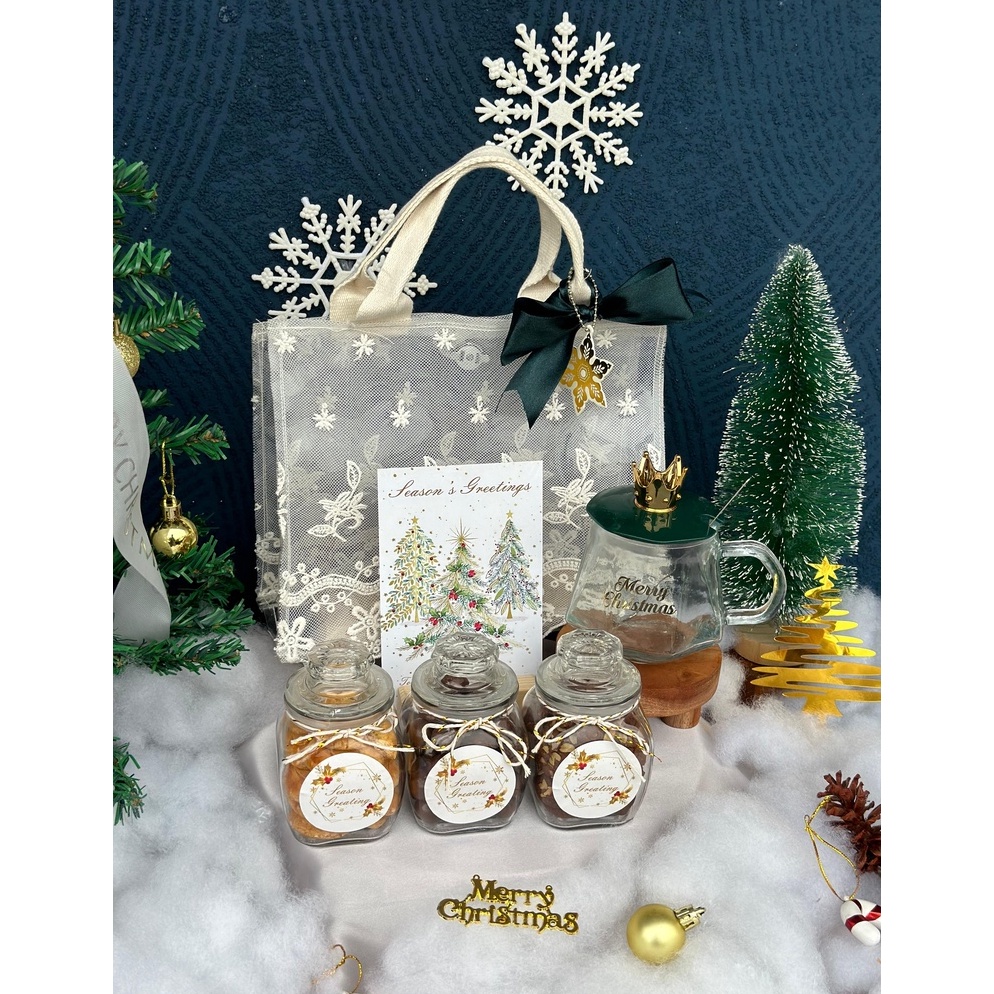 

FLASH SALE GRACE AHampers NatalREADY STOCKChristmas Hampers