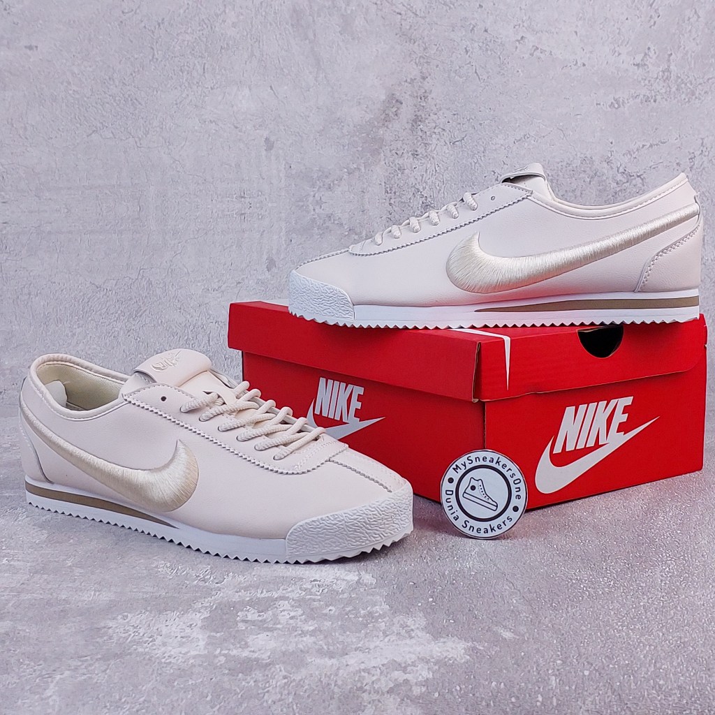 Nike Cortez 72 SL Oatmeal