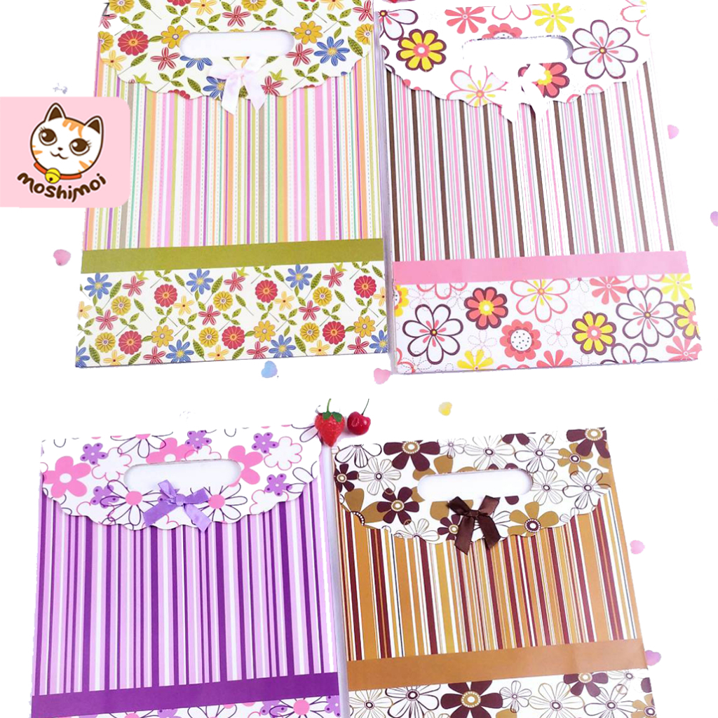

Tas Kado/Paper Bag//Hampers/Bungkus Kado/Tas Hadiah/Tas Bingkisan Motif Bunga Salur