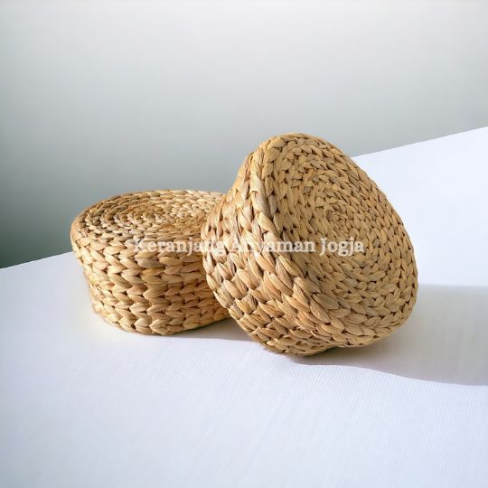 

Hampers Bulat Tutup / Box Bulat Tutup / Keranjang Penyimpanan Tutup / Kotak Kado Bulat