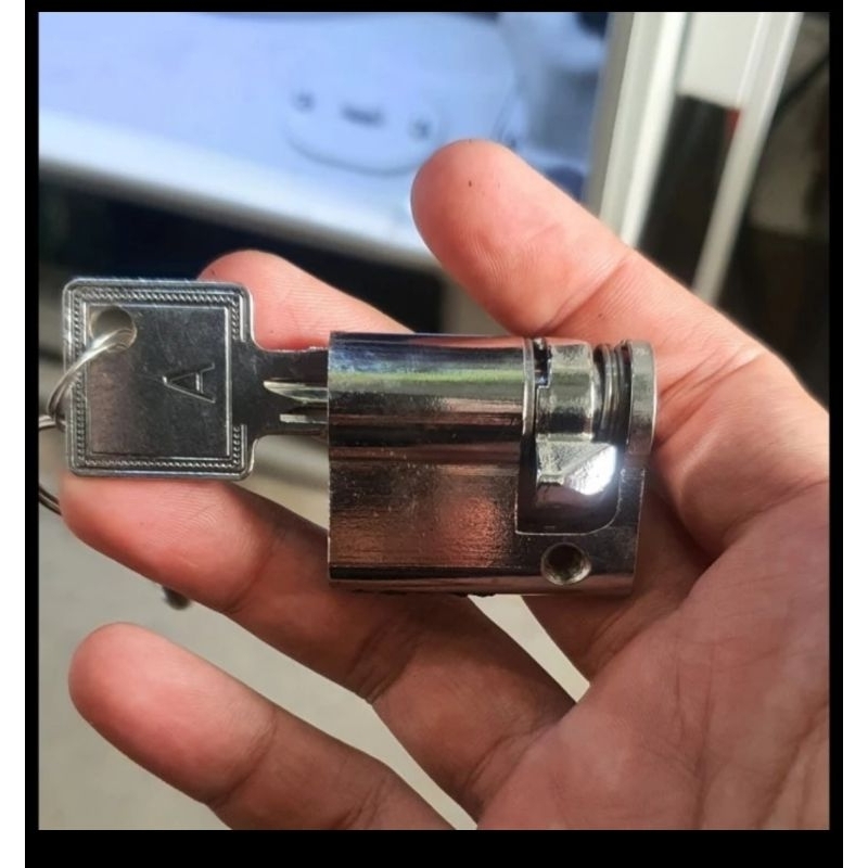 kunci lemari server Huawei tmc 11 rack server Huawei 1 set