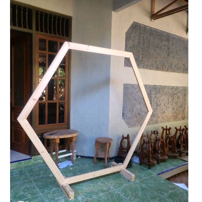 Backdrop hexagon segi 6 jati belanda knockdown