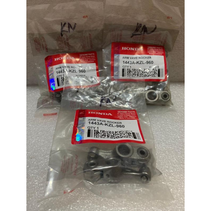 Pelatuk Klep Beat Fi KZL Ori