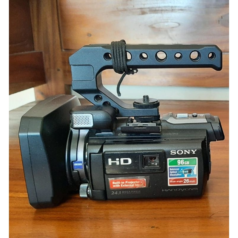 Handycam Sony PJ790