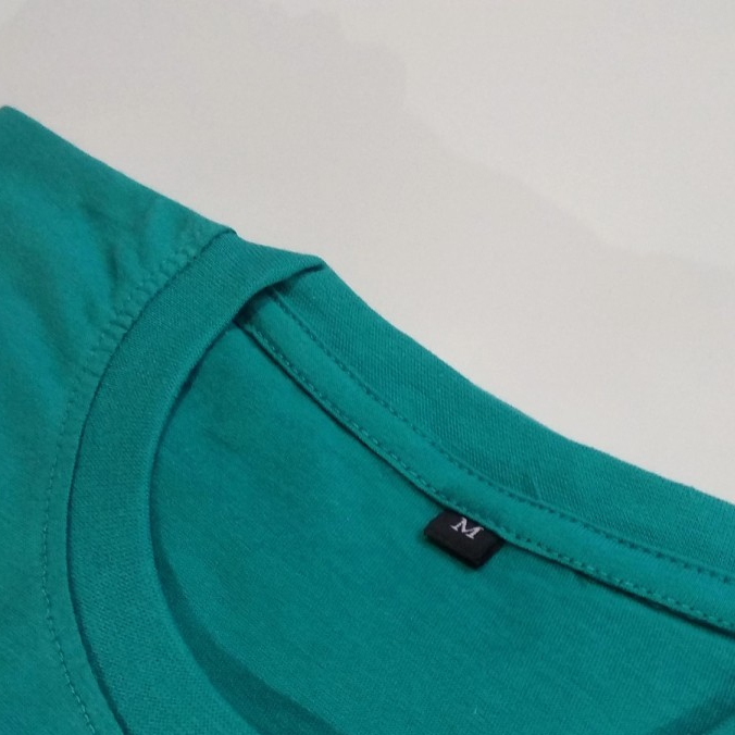 Kaos polos hijau tosca 30s pendek