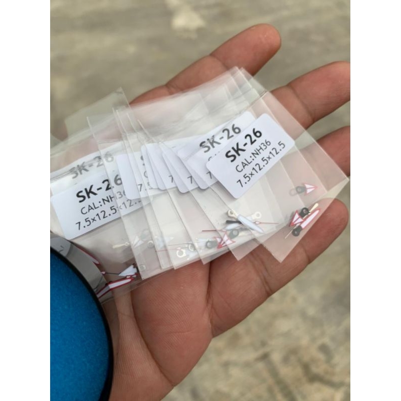Jarum jam tangan SK-26 merah mesin NH 7s26 7s36 monster