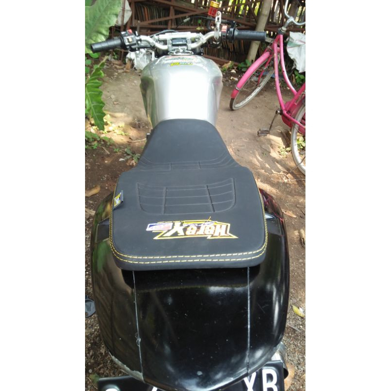 kulit tirev- sarung jok tiger revo bordir herex- krakap jok logo herex style- tiger revo