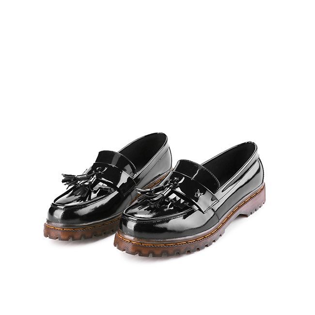 Playboy Sepatu Moccasins Wanita London Tassel In Black