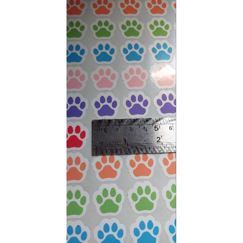 

Stiker Paw / Bentuk Kaki Kucing Anjing
