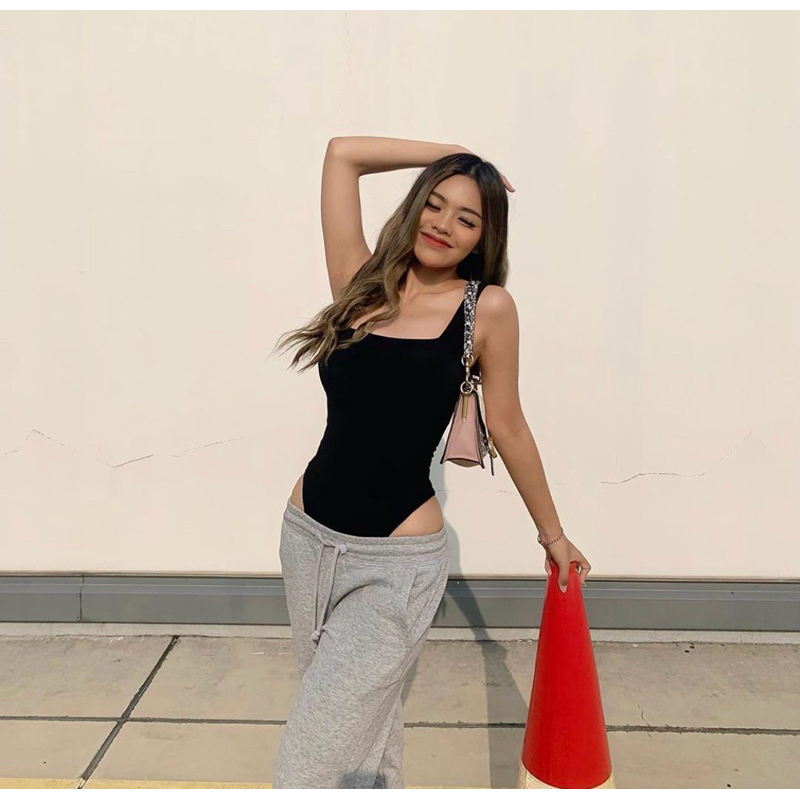 Sara Bodysuit - Bodysuit Wanita - Atasan wanita - Basic Bodysuit - Summer Outfit