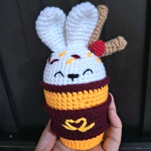 Boneka Rajut Es Krim Kelinci
