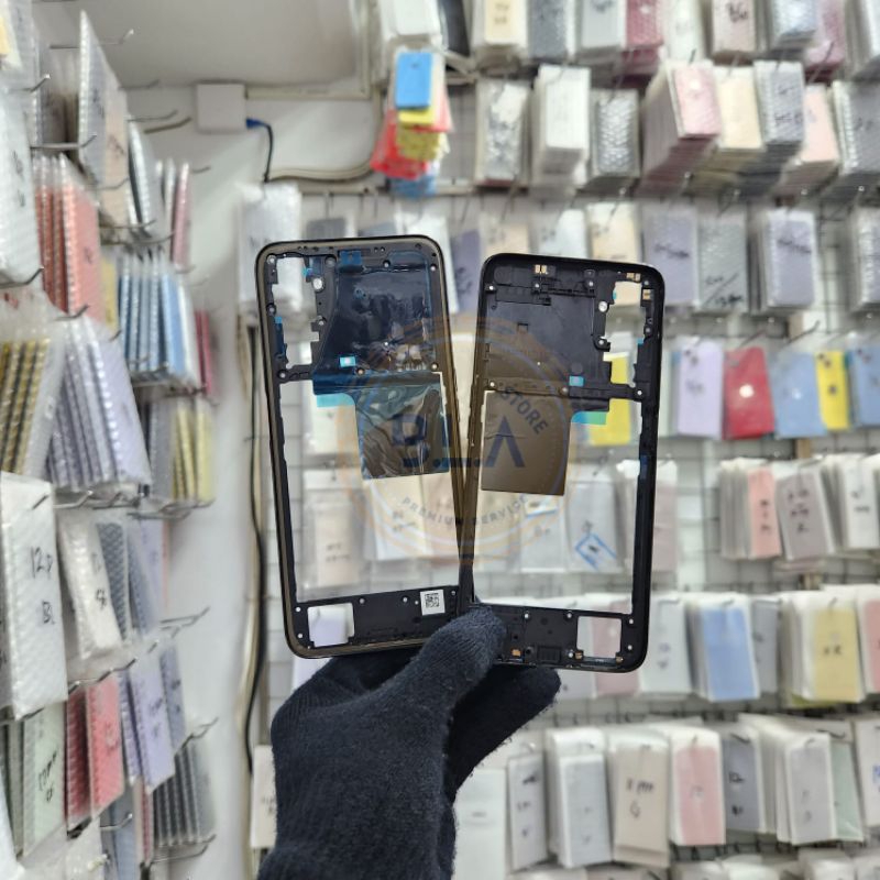 BEZEL TUTUP MESIN TULANG TENGAH BEZEL REALME 6 PRO