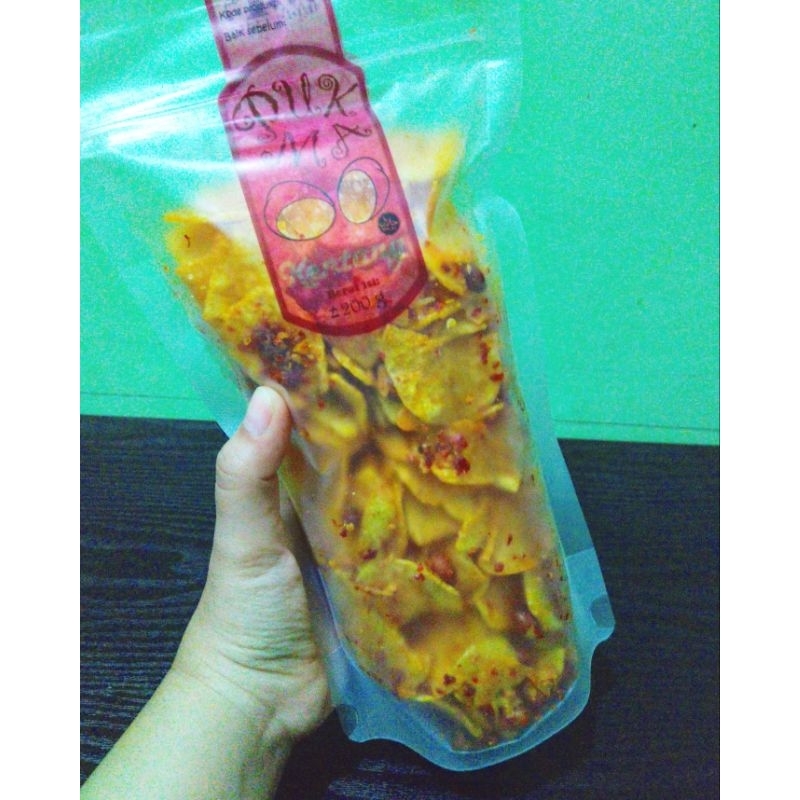 

Kripik Kentang dan Kripik Ubi pedas khas padang Sidimpuan - PUKMA (krupuk buatan mama)