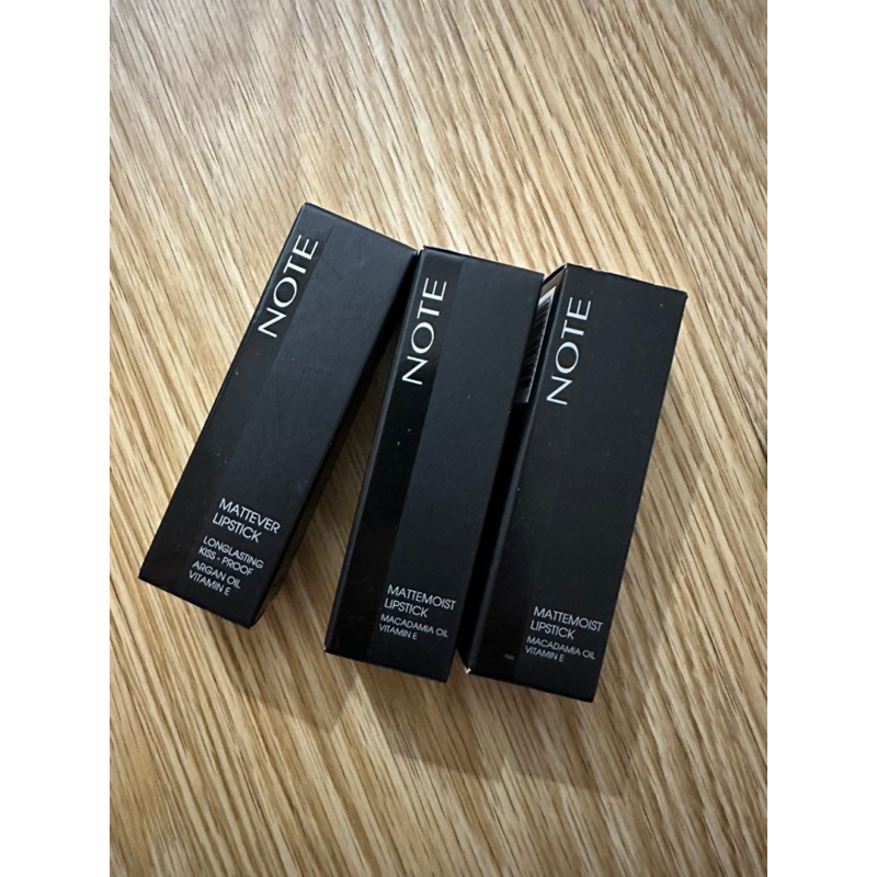 Note Cosmetics Mattemoist Lipstick