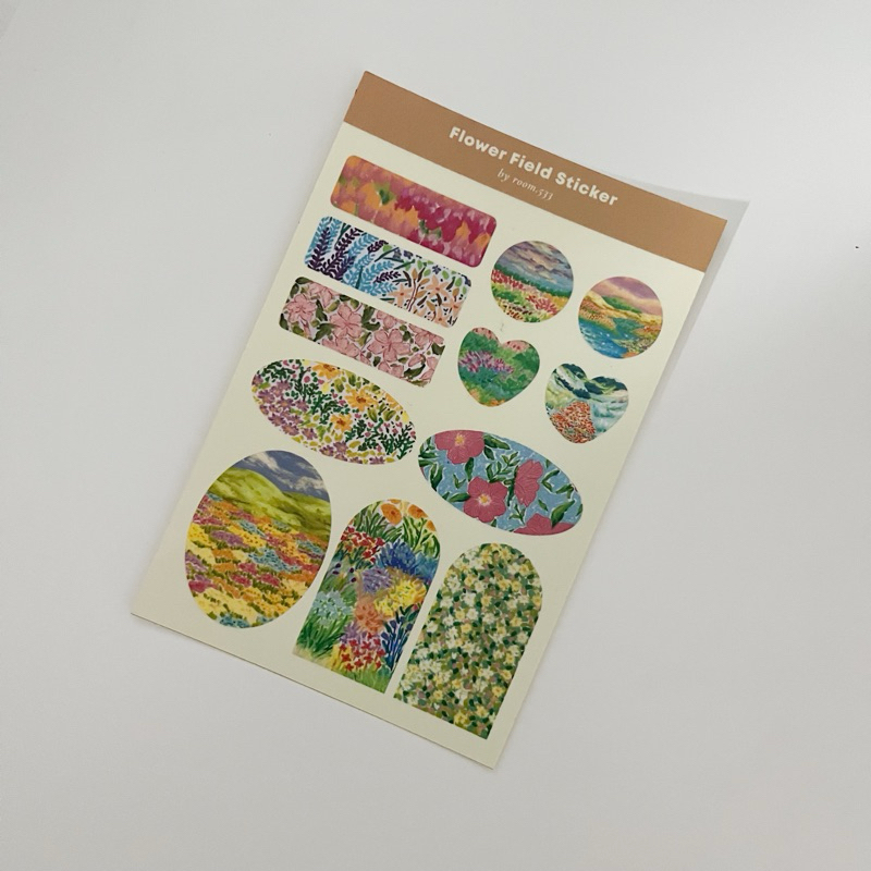 

[room.533] Flower field sticker