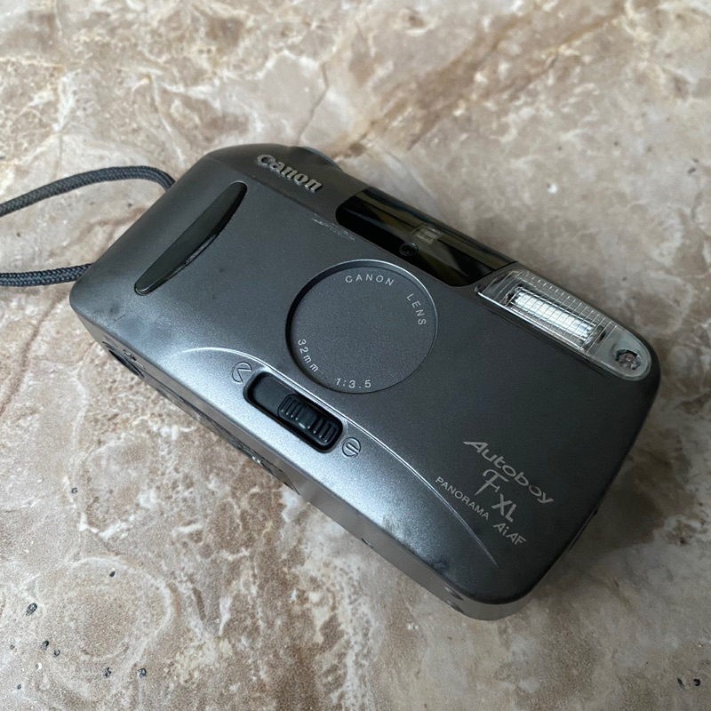 kamera analog canon autoboy bahan