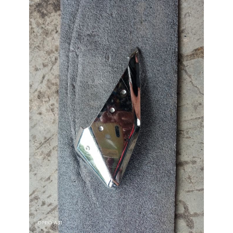 garnish chrome cover tutup pelindung knalpot vario 125 150 LED old 2015 ori