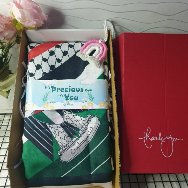 hijab segi empat / hijab model baru Viral