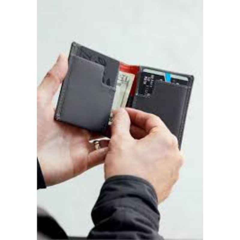 Bellroy Wallet. Dompet Pria